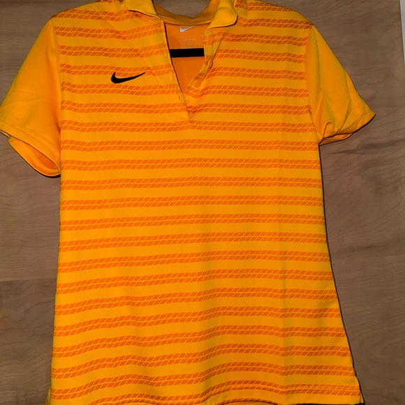 Nike Orange Striped Short Sleeve Tee - Picture 1 of 4